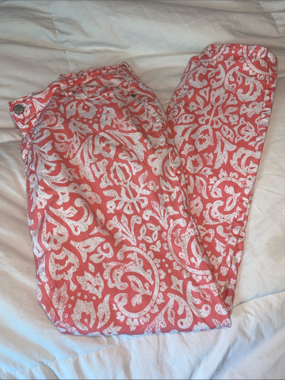 Old Navy Rockstar Coral and White Printed Skinny Pants